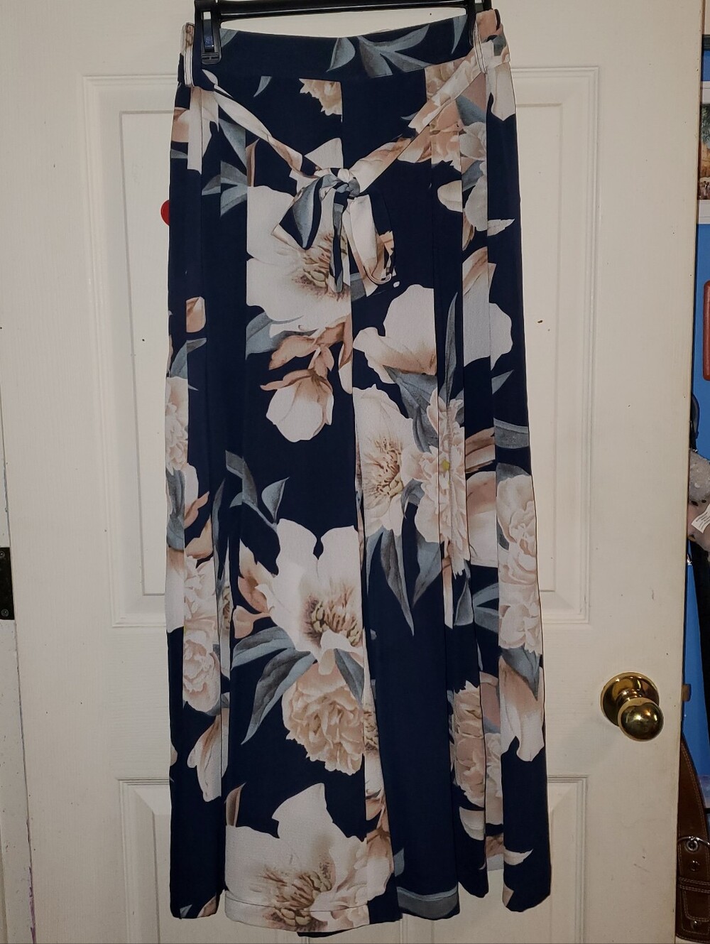5 for $25 | NLW Belted Floral Wide Leg Palazzo Pants